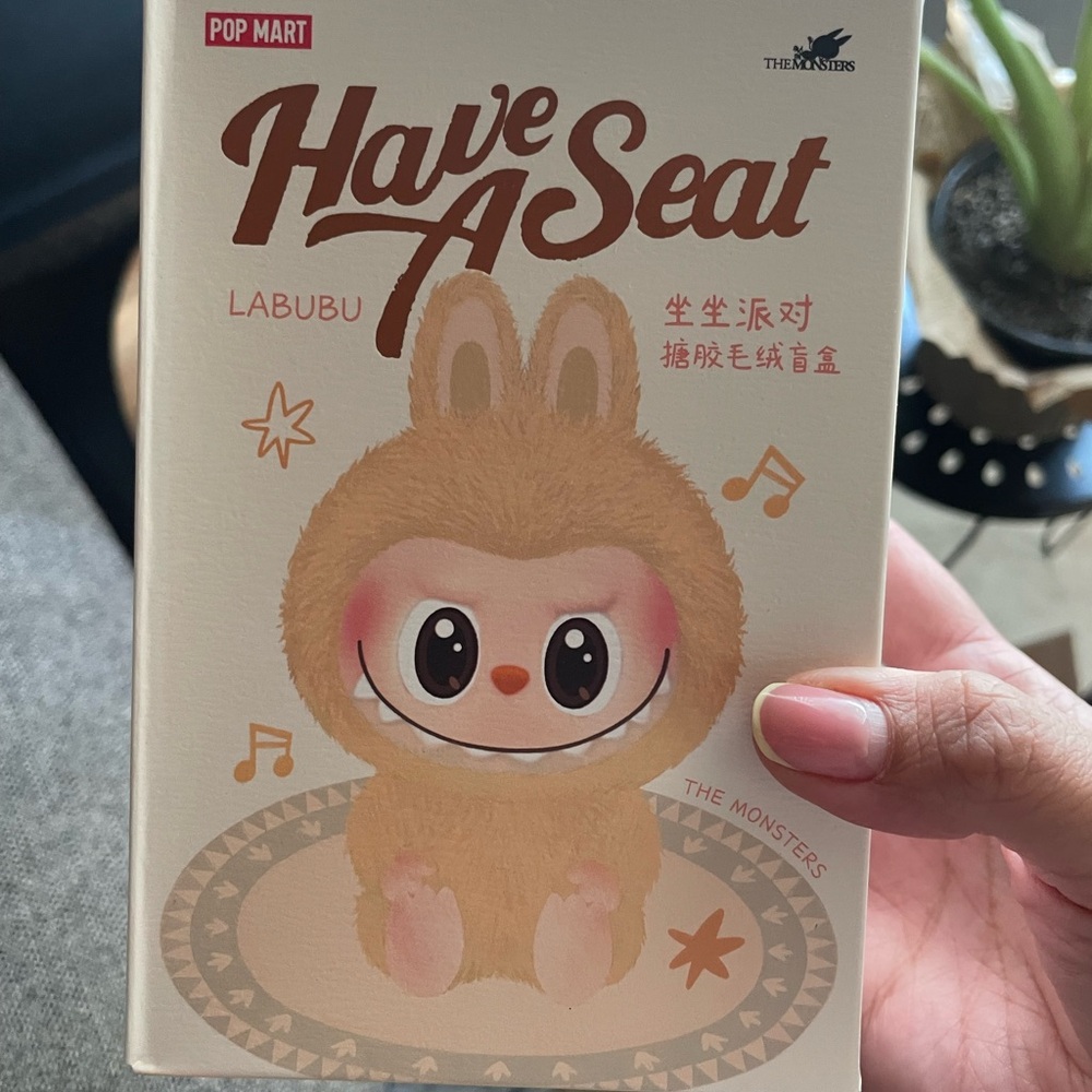 Pop Mart Labubu Have A Seat HEHE